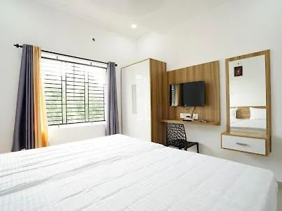 Grand Inn Parassini Parassinikkadavu